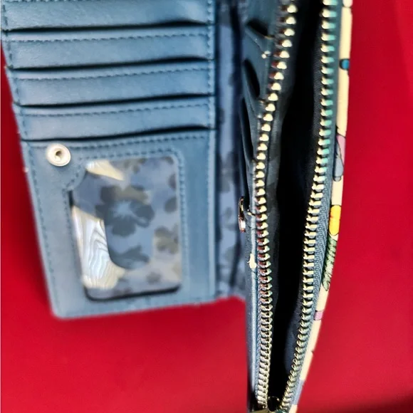 Disney Parks Stitch Floral Wallet - White and Blue - Picture 4 of 4